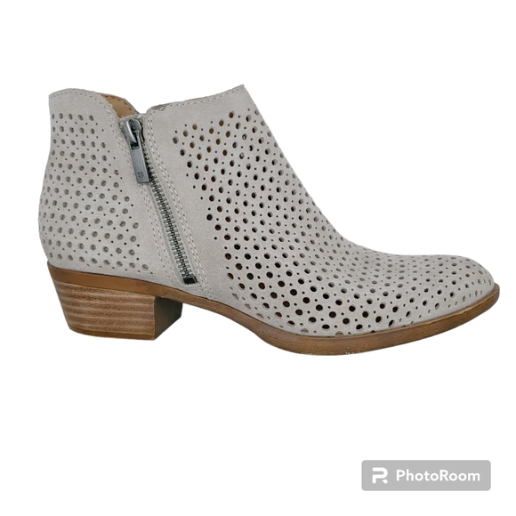 Lucky Brand Shoes - Lucky Brand Brielley Suede Ankle Booties Sz 8